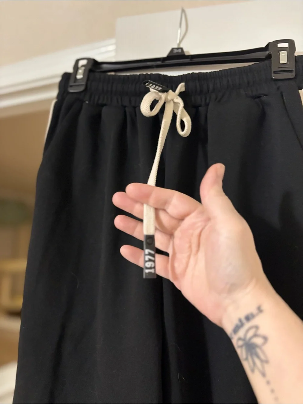 Commense Black Sweatpants with Cream Side Stripe